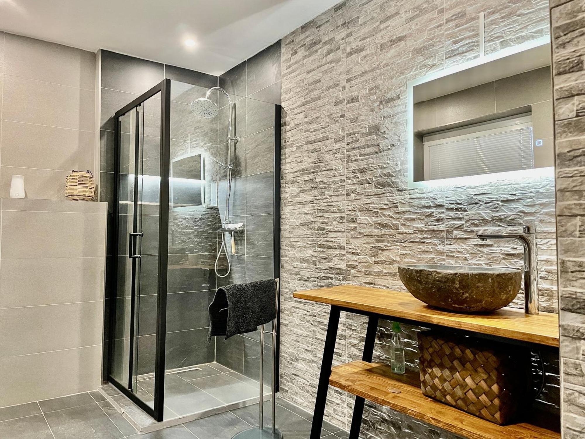 1041 By Mountain Ways Apartment *